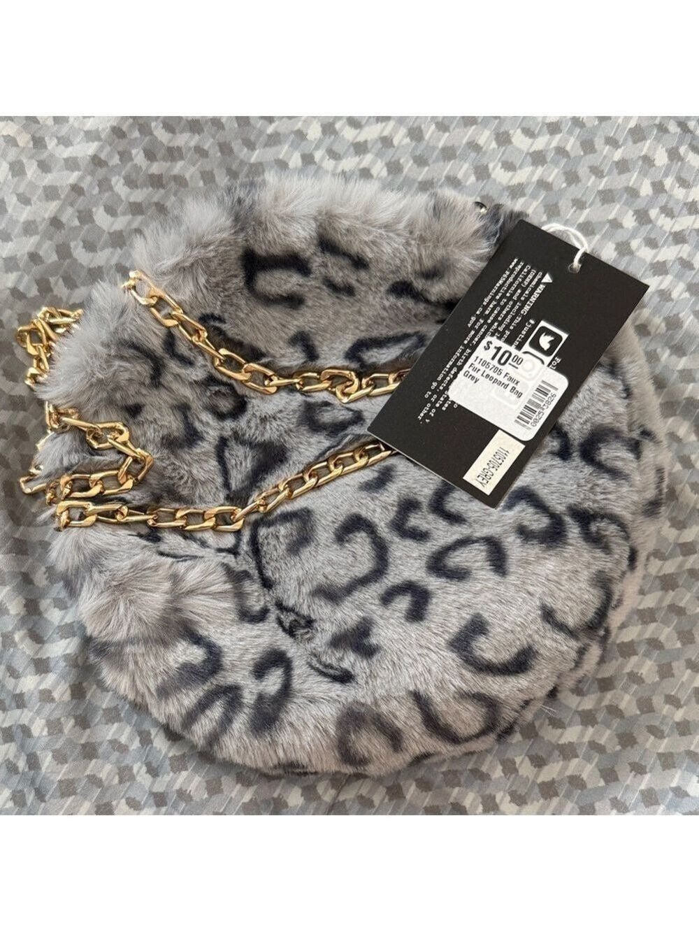 Justin&Taylor Faux Fur Leopard Print Crossbody - Gray - Picture 2 of 2